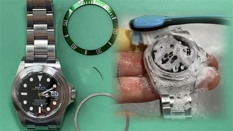 comment changer bezel d une rolex|how to remove rolex bezel.